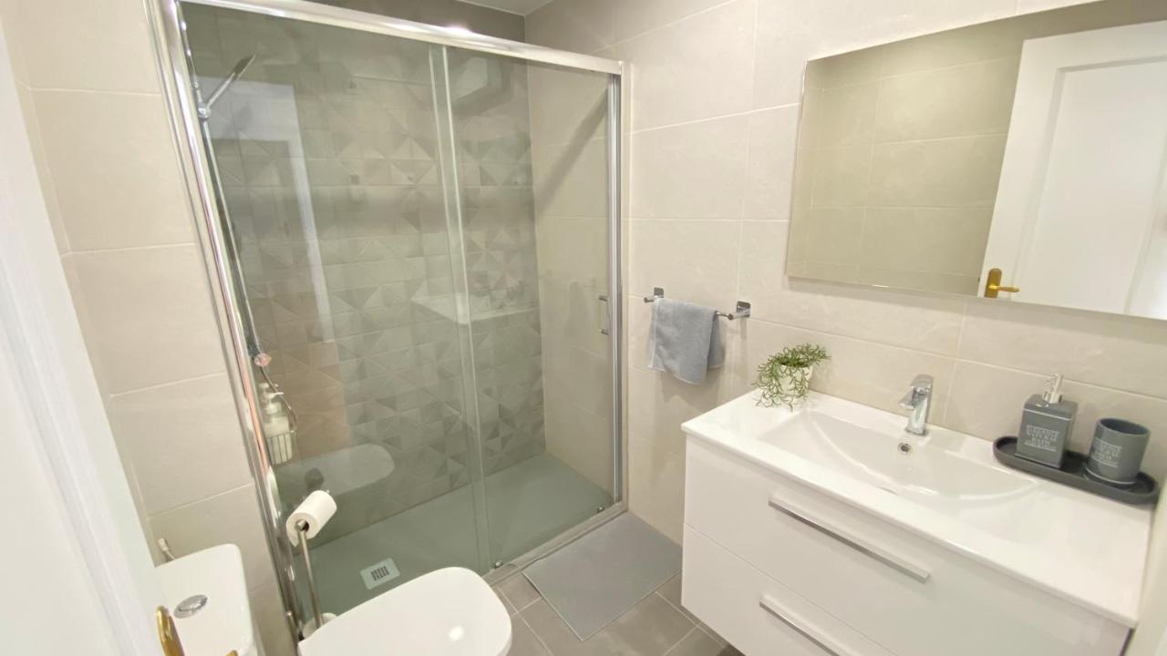 Apartamento Las Rozas Centro Con Parking Incluido Exterior photo