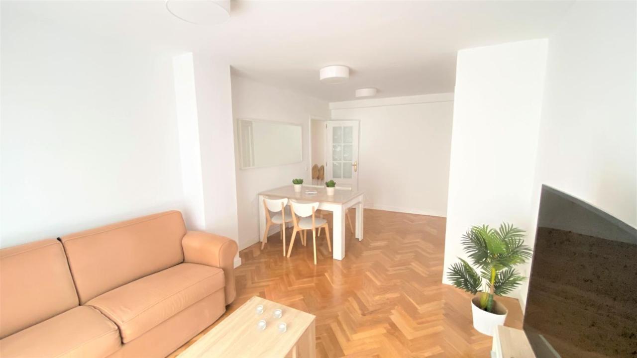 Apartamento Las Rozas Centro Con Parking Incluido Exterior photo