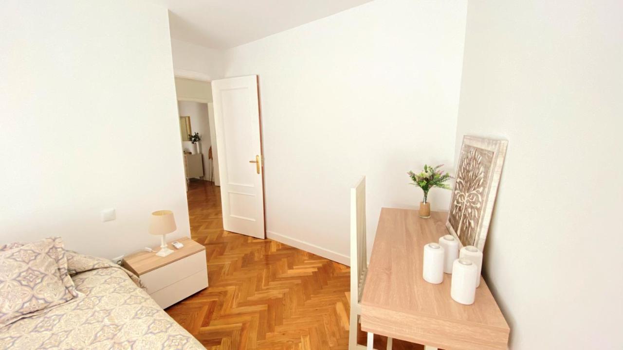 Apartamento Las Rozas Centro Con Parking Incluido Exterior photo